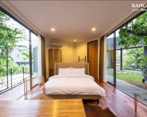 For Sale 6 Beds House in Khlong Toei, Bangkok, Thailand