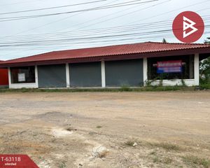 For Sale Retail Space 750 sqm in Khao Yoi, Phetchaburi, Thailand