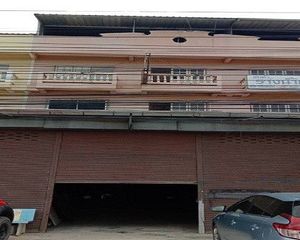 For Sale Retail Space 280 sqm in Mueang Chachoengsao, Chachoengsao, Thailand