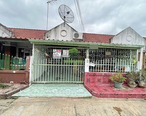 For Sale 2 Beds Townhouse in Mueang Nakhon Ratchasima, Nakhon Ratchasima, Thailand