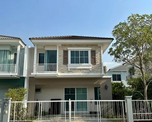 For Rent 3 Beds House in Phra Samut Chedi, Samut Prakan, Thailand