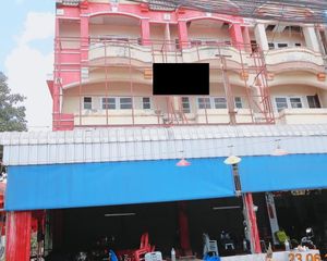 For Sale Retail Space 144 sqm in Mueang Tak, Tak, Thailand