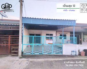 For Sale 2 Beds Townhouse in Mueang Ang Thong, Ang Thong, Thailand