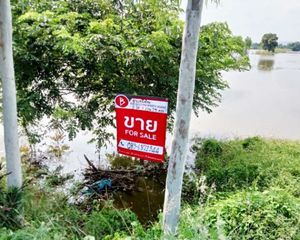 For Sale Land 3,894 sqm in Mueang Uthai Thani, Uthai Thani, Thailand