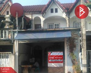 For Sale 2 Beds Townhouse in Mueang Phrae, Phrae, Thailand