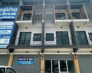 For Rent Retail Space 384 sqm in Mueang Nakhon Ratchasima, Nakhon Ratchasima, Thailand