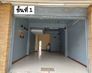 For Sale or Rent Retail Space 157.2 sqm in Mueang Lampang, Lampang, Thailand