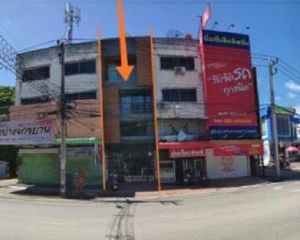 For Sale Retail Space 194 sqm in Mueang Lampang, Lampang, Thailand