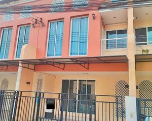 For Rent 3 Beds Townhouse in Mueang Chon Buri, Chonburi, Thailand