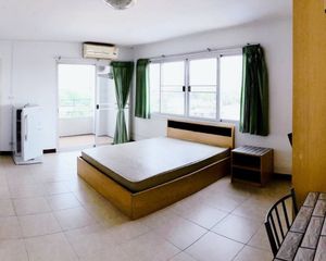 For Sale 1 Bed Condo in Mueang Nakhon Pathom, Nakhon Pathom, Thailand