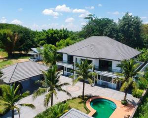 For Sale 5 Beds House in San Sai, Chiang Mai, Thailand