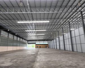 For Rent Warehouse 2,100 sqm in Bang Pakong, Chachoengsao, Thailand
