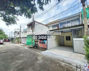 For Sale 1 Bed Townhouse in Chatuchak, Bangkok, Thailand