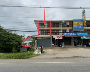 For Sale Retail Space 256 sqm in Mueang Lop Buri, Lopburi, Thailand