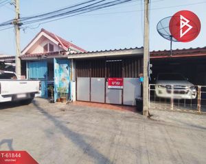 For Sale 1 Bed Townhouse in Bang Pakong, Chachoengsao, Thailand
