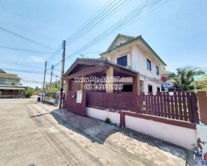 For Sale 3 Beds House in Bang Nam Priao, Chachoengsao, Thailand