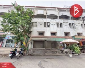 For Sale 3 Beds Retail Space in Bang Pa-in, Phra Nakhon Si Ayutthaya, Thailand