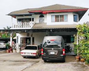 For Sale 3 Beds House in Mueang Tak, Tak, Thailand