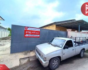 For Sale Warehouse 2,236.4 sqm in Mueang Nakhon Pathom, Nakhon Pathom, Thailand
