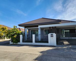For Sale 3 Beds House in Mueang Nakhon Ratchasima, Nakhon Ratchasima, Thailand