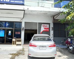For Rent Retail Space 170 sqm in Mueang Nakhon Ratchasima, Nakhon Ratchasima, Thailand