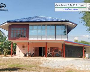 For Sale 5 Beds House in Hankha, Chainat, Thailand