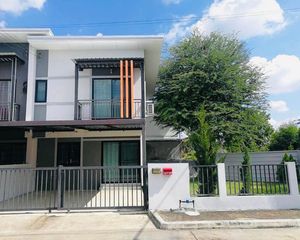 For Sale or Rent 2 Beds Townhouse in Hang Dong, Chiang Mai, Thailand