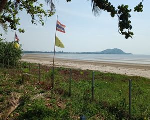 For Sale 1 Bed House in Mueang Chumphon, Chumphon, Thailand