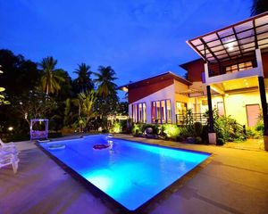 For Sale Hotel 472 sqm in Bang Khonthi, Samut Songkhram, Thailand