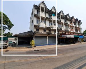 For Sale 6 Beds Retail Space in Mueang Chiang Mai, Chiang Mai, Thailand