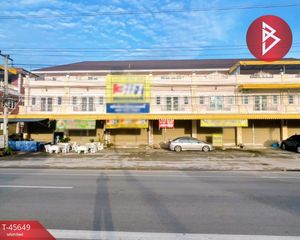 For Sale Retail Space 108 sqm in Sam Phran, Nakhon Pathom, Thailand