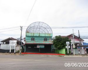 For Sale Retail Space 440 sqm in Mueang Lampang, Lampang, Thailand