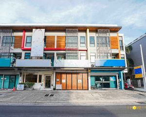 For Rent 4 Beds Office in Mueang Chiang Mai, Chiang Mai, Thailand