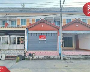 For Sale 2 Beds Townhouse in Bang Sao Thong, Samut Prakan, Thailand