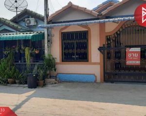 For Sale 3 Beds Townhouse in Mueang Kanchanaburi, Kanchanaburi, Thailand