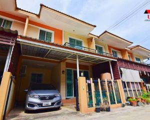 For Sale 3 Beds Townhouse in Uthai, Phra Nakhon Si Ayutthaya, Thailand