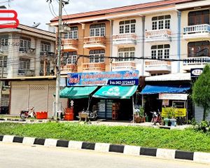 For Sale 2 Beds Retail Space in Mueang Suphanburi, Suphan Buri, Thailand