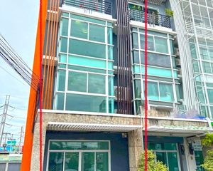 For Sale 4 Beds Office in Mueang Chiang Mai, Chiang Mai, Thailand