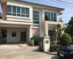 For Sale 3 Beds Apartment in Sam Phran, Nakhon Pathom, Thailand