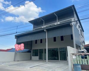 For Sale or Rent 5 Beds Office in Lam Luk Ka, Pathum Thani, Thailand