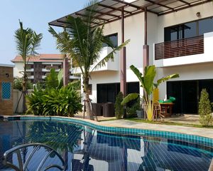 For Sale 4 Beds Townhouse in Mueang Rayong, Rayong, Thailand