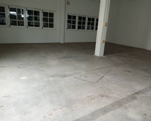 For Rent Retail Space 380 sqm in Mueang Nakhon Si Thammarat, Nakhon Si Thammarat, Thailand