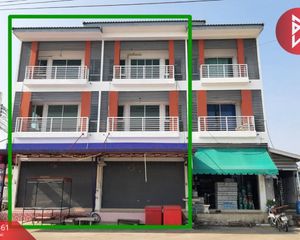 For Sale Retail Space 164.8 sqm in Bang Phli, Samut Prakan, Thailand
