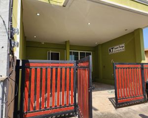 For Sale or Rent 3 Beds Townhouse in Mueang Nakhon Ratchasima, Nakhon Ratchasima, Thailand
