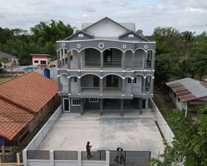For Sale or Rent House 844 sqm in Phen, Udon Thani, Thailand