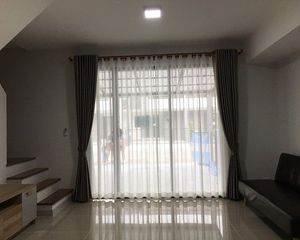 For Rent 3 Beds Townhouse in Mueang Pathum Thani, Pathum Thani, Thailand