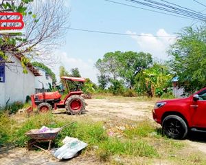For Sale Land 852 sqm in Mueang Uthai Thani, Uthai Thani, Thailand