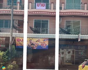 For Sale Retail Space 180 sqm in Mueang Chachoengsao, Chachoengsao, Thailand