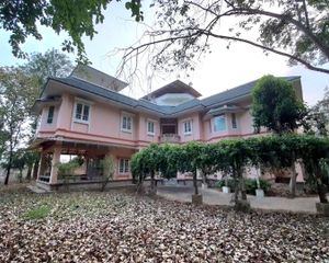 For Sale 3 Beds House in Chom Thong, Chiang Mai, Thailand